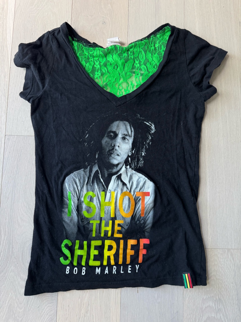 lace back i shot the sheriff bob marley tshirt